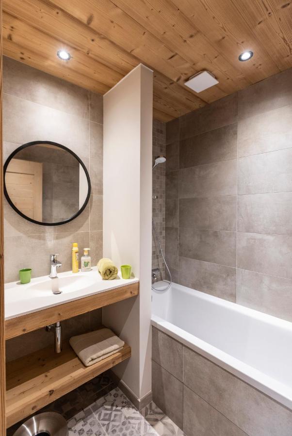 Apartment Hotelier Les Equinoxes - Val D'isere La Daille
