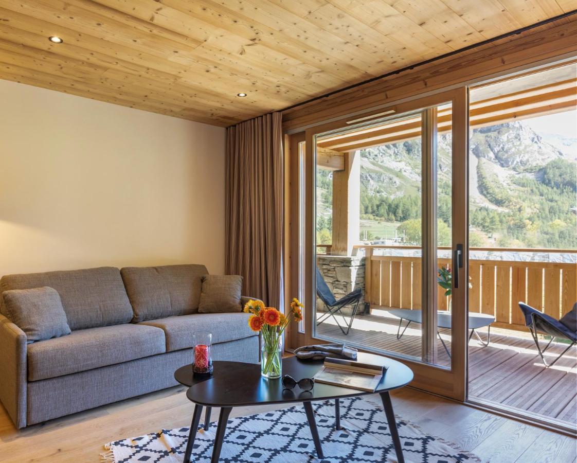 Hotelier Les Equinoxes - Val D'isere Apartment