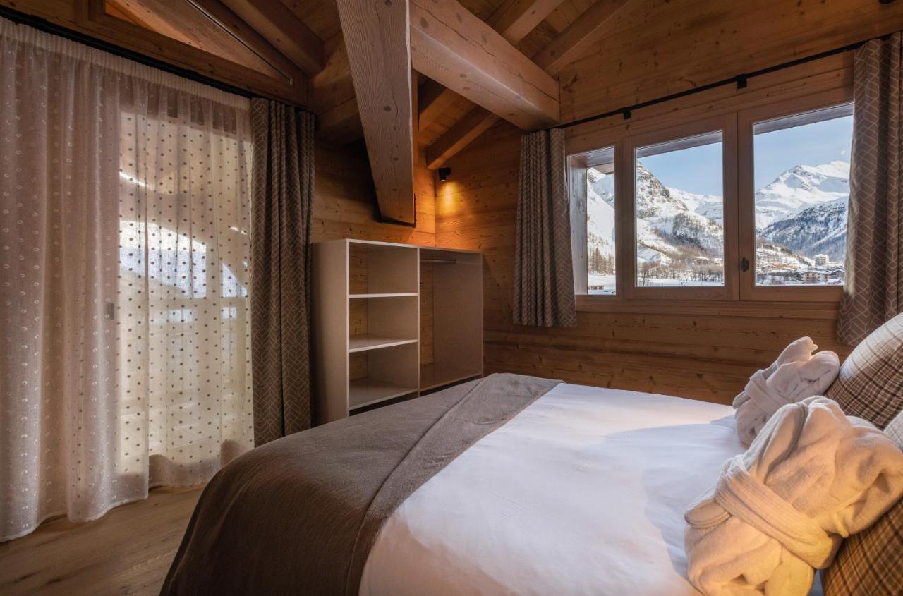 Hotelier Les Equinoxes - Val D'isere Apartment