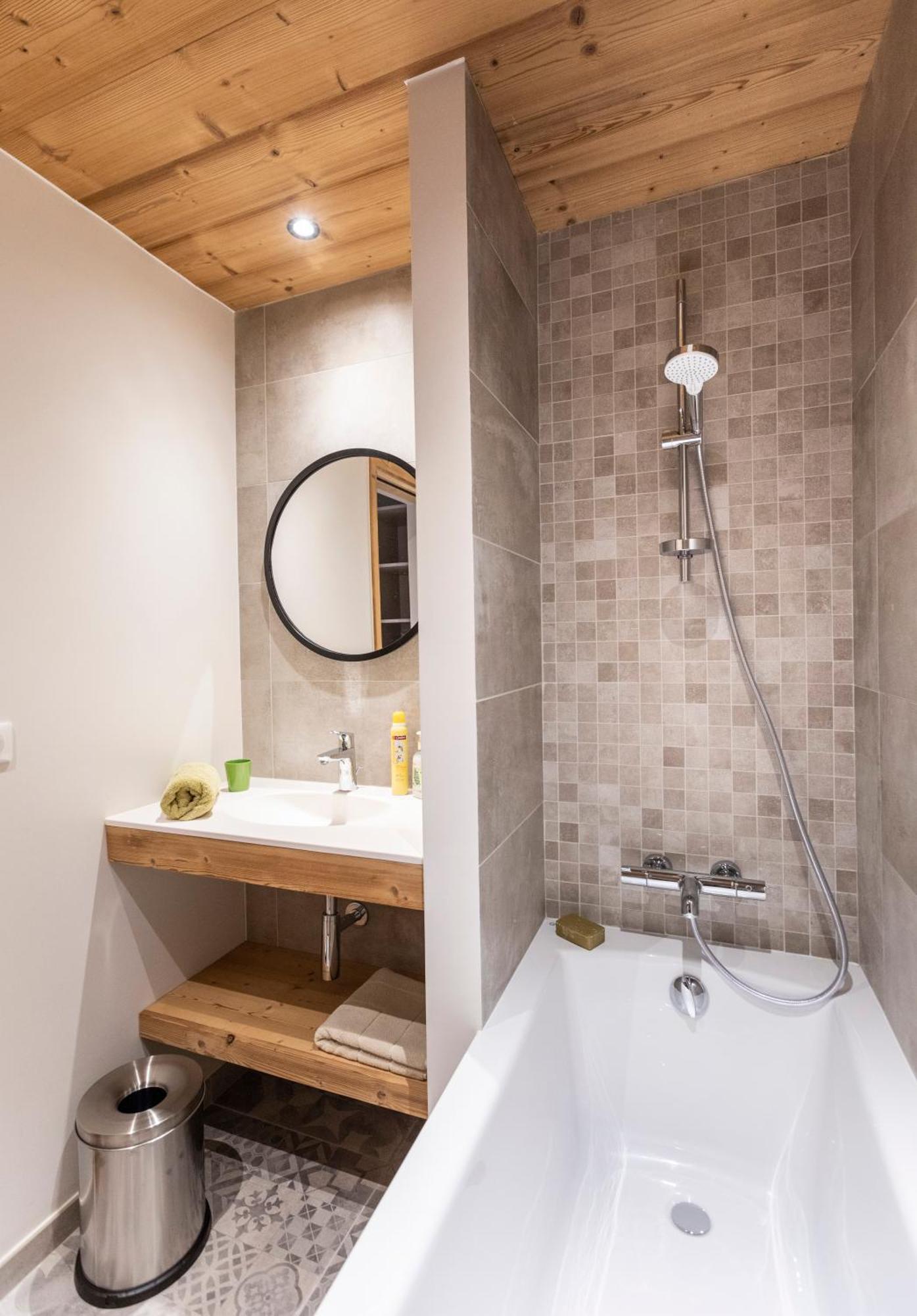 Hotelier Les Equinoxes - Val D'isere *