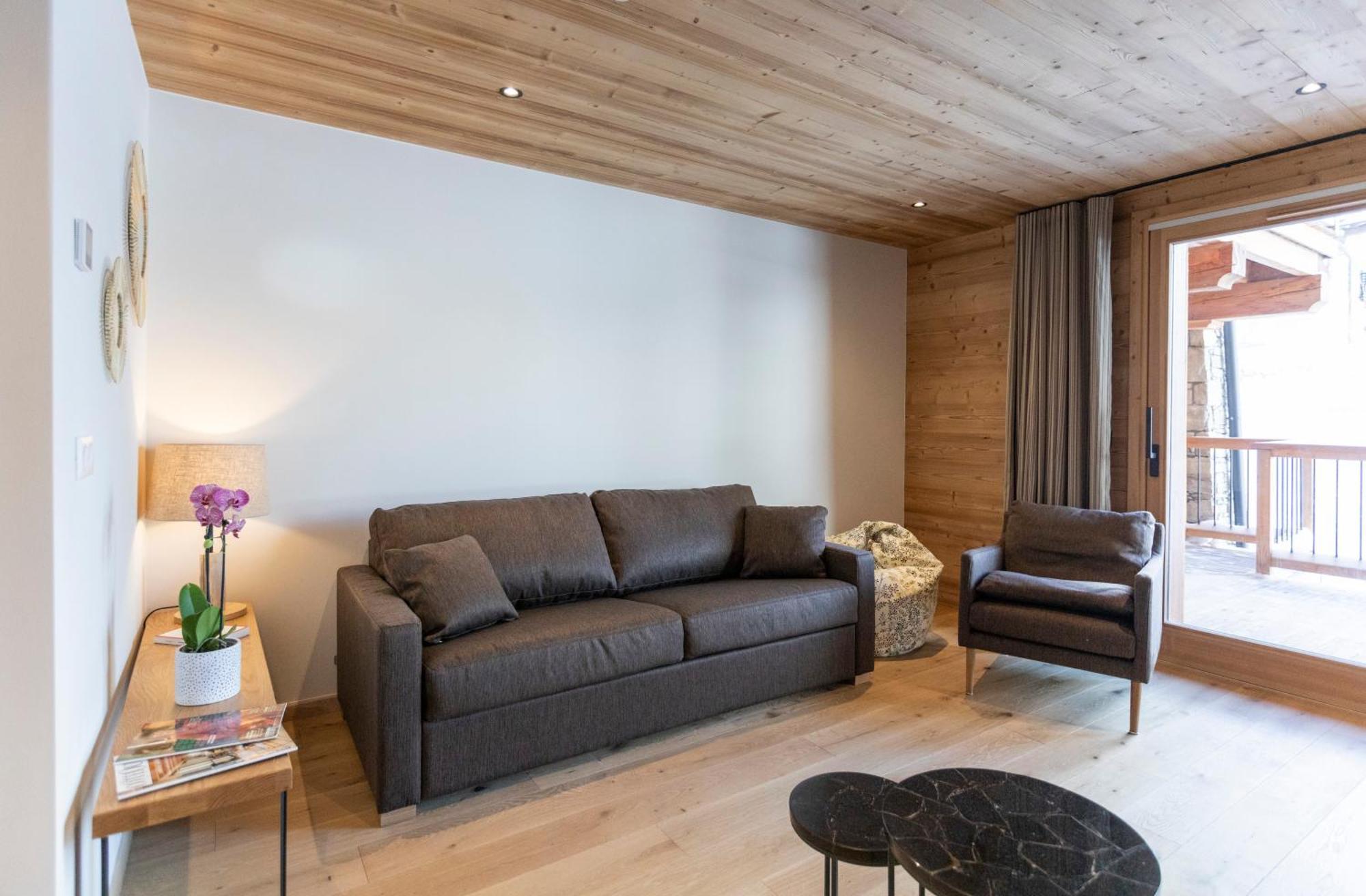 Apartment Hotelier Les Equinoxes - Val D'isere La Daille