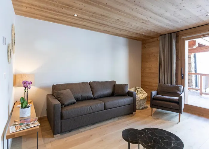 Chalet Hotelier Les Equinoxes - Val D\'Isere
